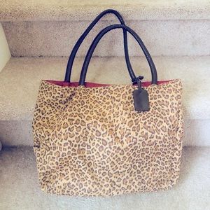Cheetah print tote bag with pocket
